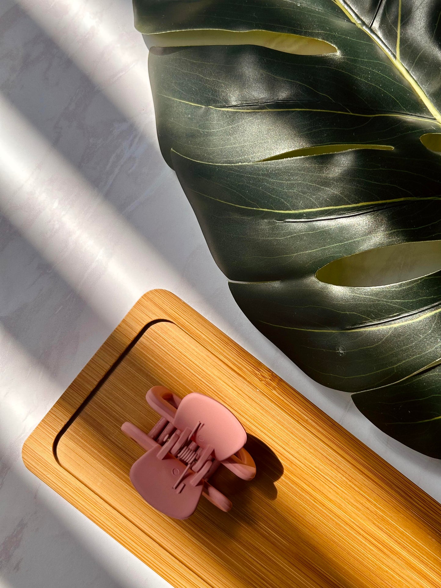 Rose Beam Matte Rectangular Claw Clip