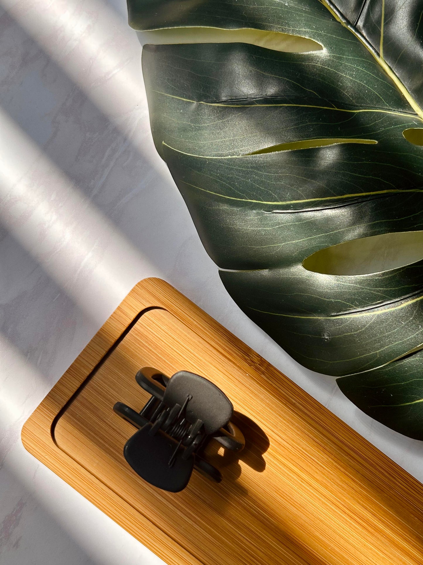 Noir Glow Matte Rectangular Claw Clip