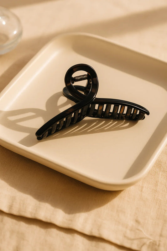 Classic Noir Acrylic Claw Clip