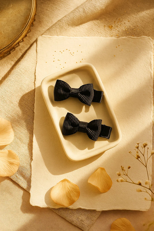 Chic Noir Ribbed Mini Bow Clip Set (Set of 2)