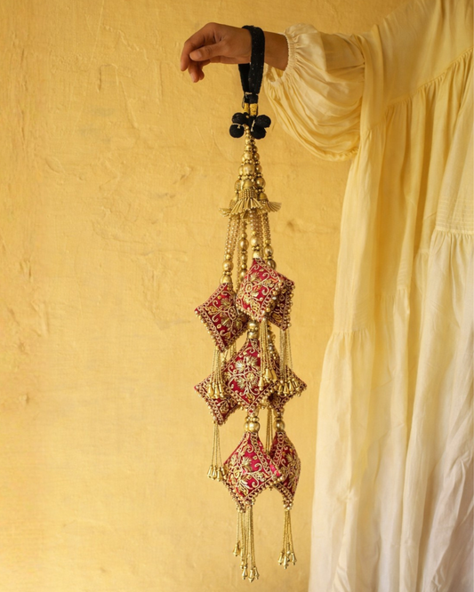 Gulnaar Rang Heirloom Parandi