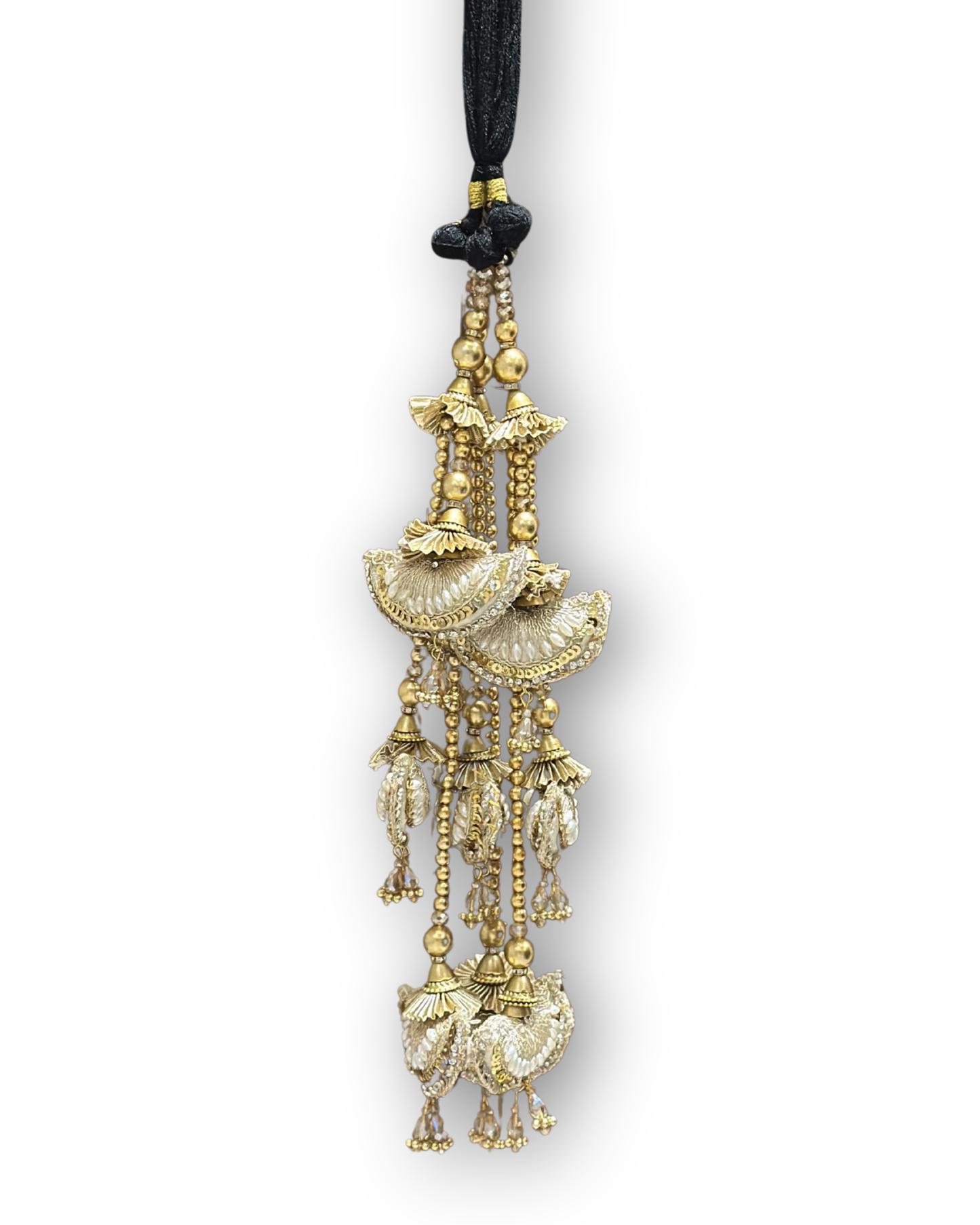 Noor Jharna Heirloom Parandi